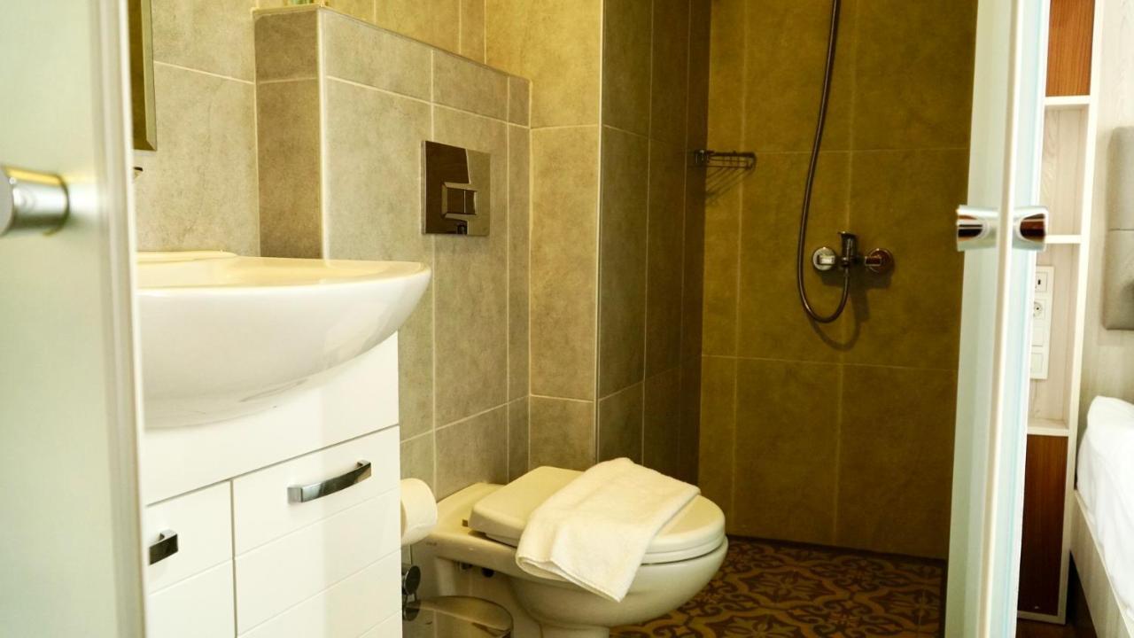 Qonaq Hotel & Suites Istanbulská provincie Exteriér fotografie