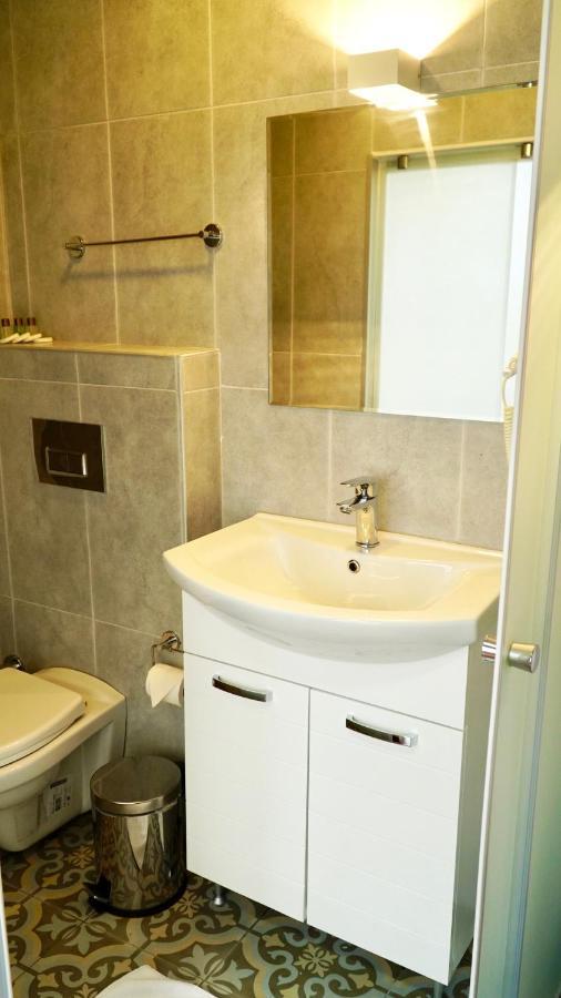 Qonaq Hotel & Suites Istanbulská provincie Exteriér fotografie